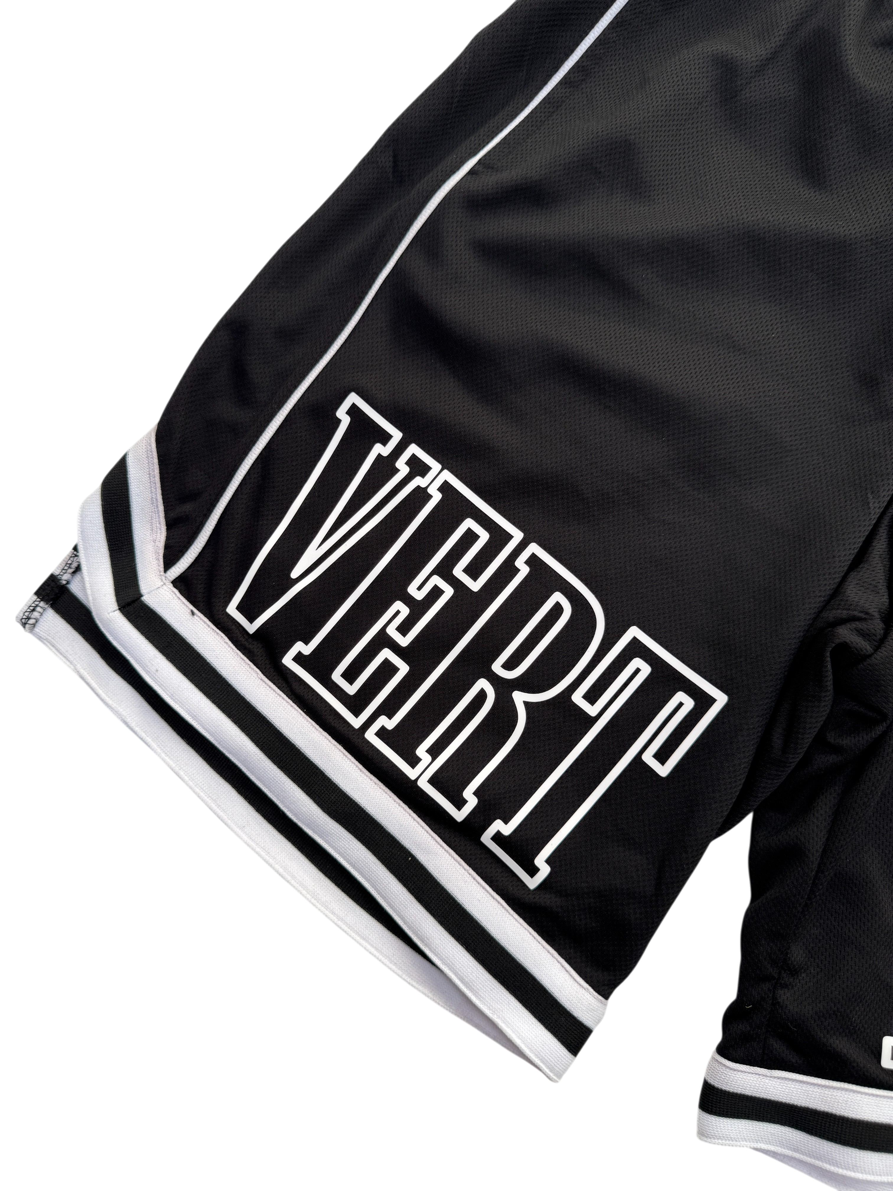 VERTNOIR SHORTS